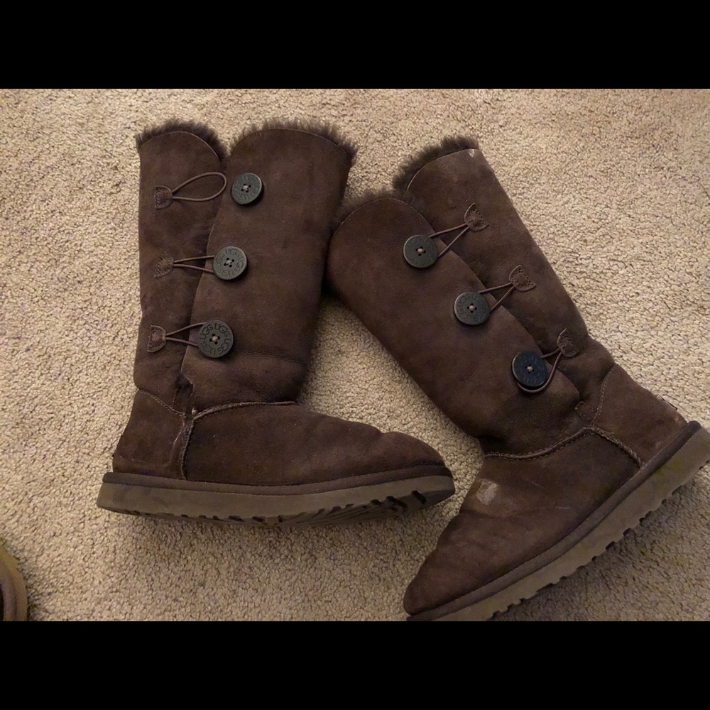 Uggs - image 2